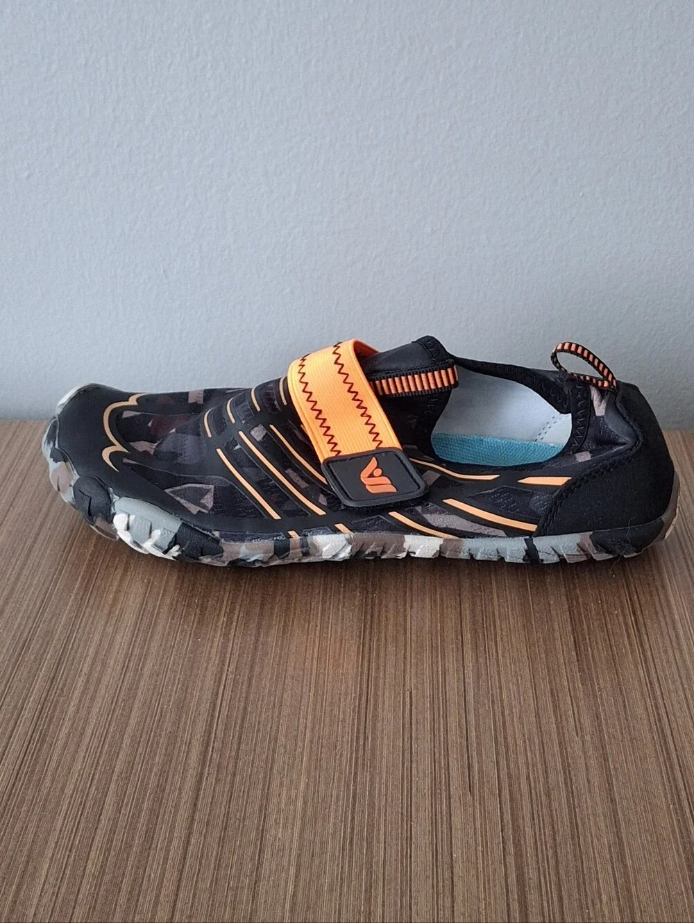 MERENCE Camo Water Shoes SZ 37 / US 5